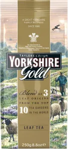 Ett klassiskt svart och lyxigt te från Yorkshire Tea i lösvikt.